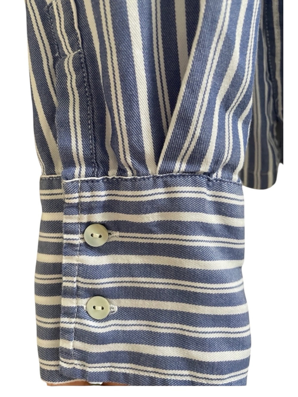 LOLA RIVER Blue-White Striped Button-Up Long-Sleeved Cropped Boxy Shirt. L - Picture 6 of 13